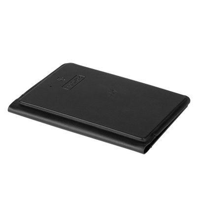 PASSPORT FINDER – Crna 7