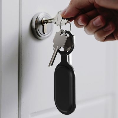 KEY TAG – Crna 4